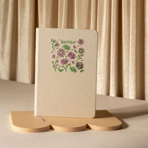 Producto - Cuaderno bordado Flores