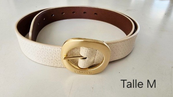 Producto - Cinto mujer Calvin Klein reversible mnateca y suela talle M
