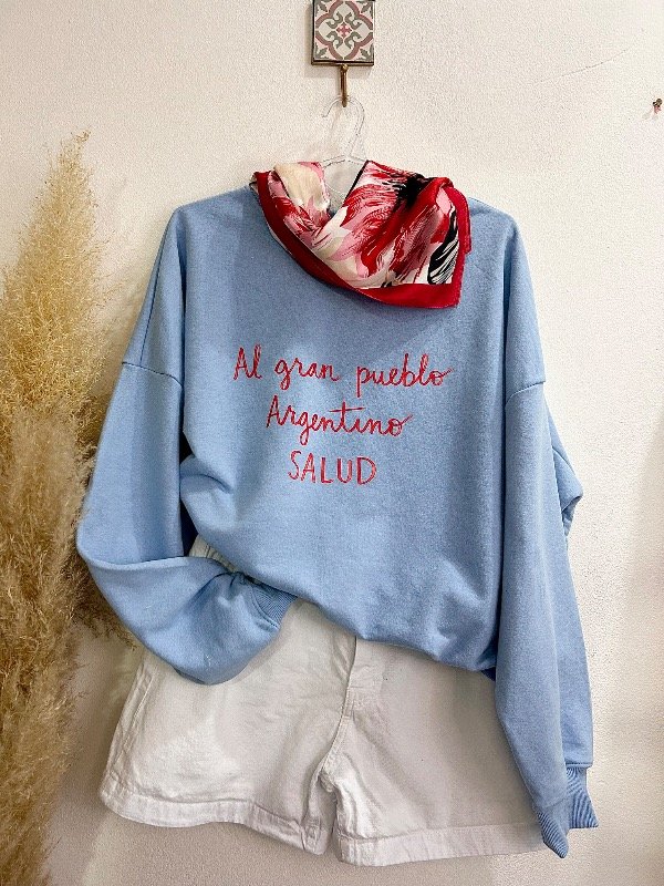 Producto - Buzo Salud celeste