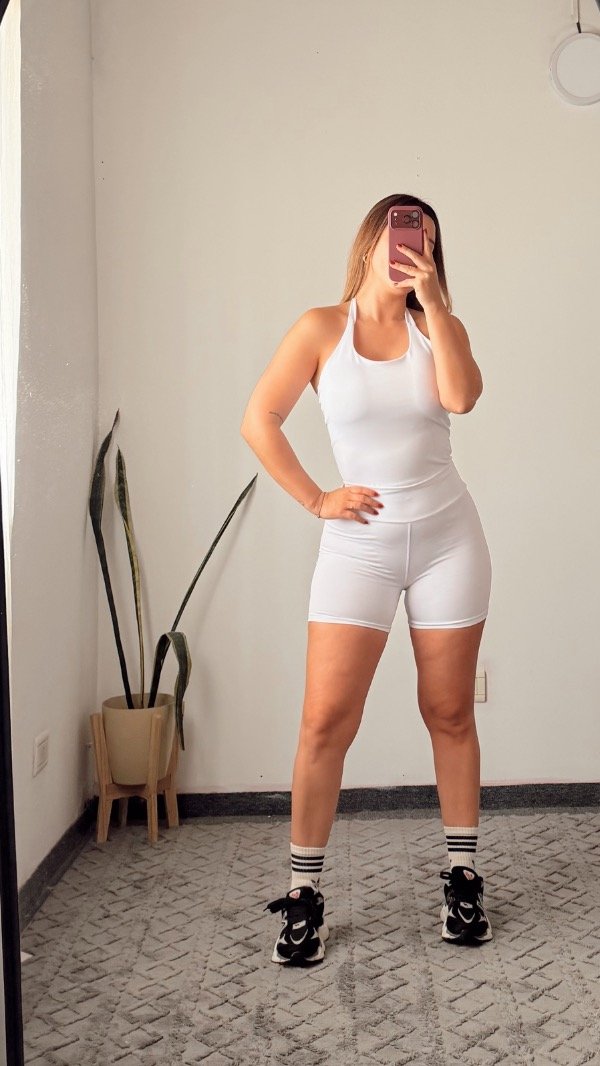 Producto - Top halter redondo blanco - 0