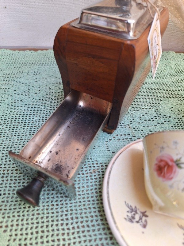 Producto - Antiguo Molinillo de Café - 7