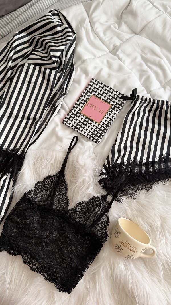 Producto - Pijama Victoria 3 piezas