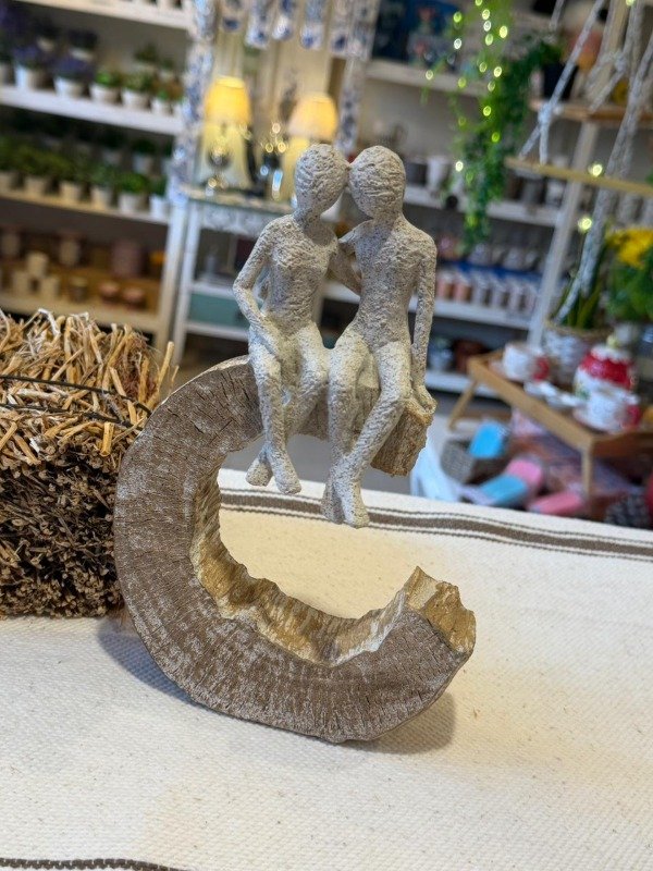 Producto - Figura de resina - Amor eterno 21 cm - (Efectivo: 33.200)