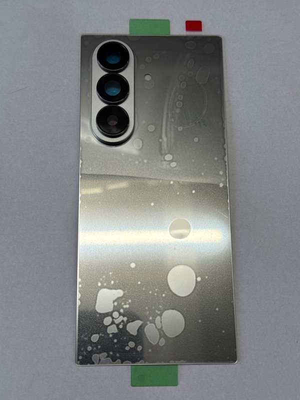 Producto - TAPA SAMSUNG Z FOLD 7 PLATEADA premium