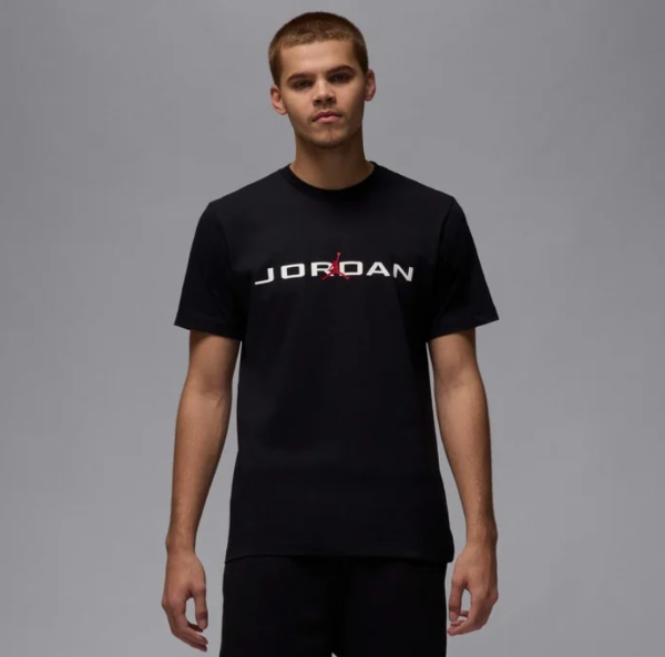 Producto - Jordan Air Negra con Letras en Pecho Blancas con Logo