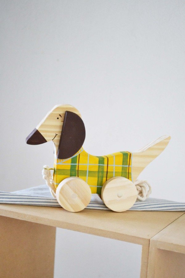 Producto - Perro Salchicha Ponchito Escoses