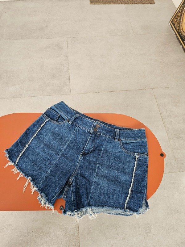 Producto - Short company