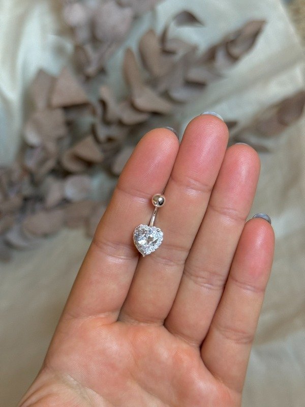 Producto - Piercing ombligo cubic corazón