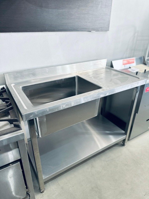 Producto - Mesa de trabajo con bacha SILCOOK