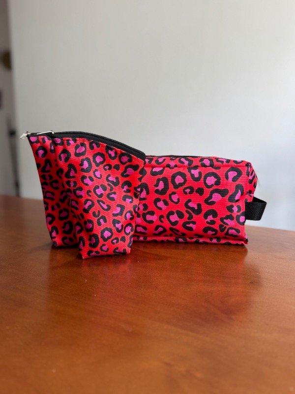 Producto - Chaulatas con neceser XL animal print rojo