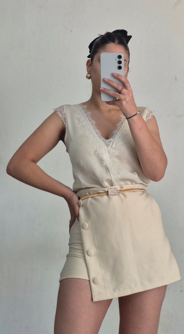Producto - Short pollera Cloe natural
