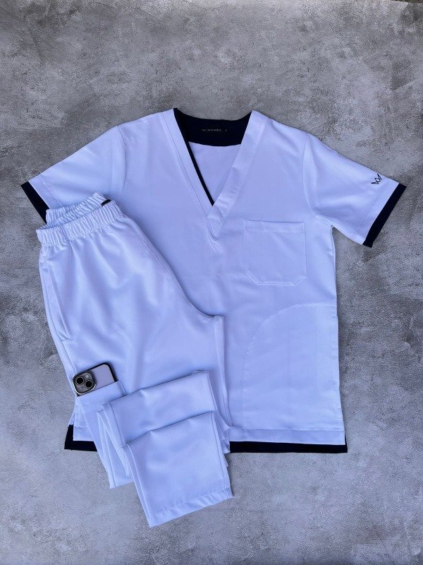 Producto - POLO (Blanco detalle Azul)