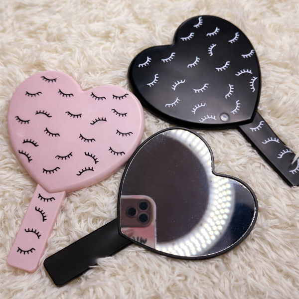 Producto - Espejo Corazón con diseño pestañas