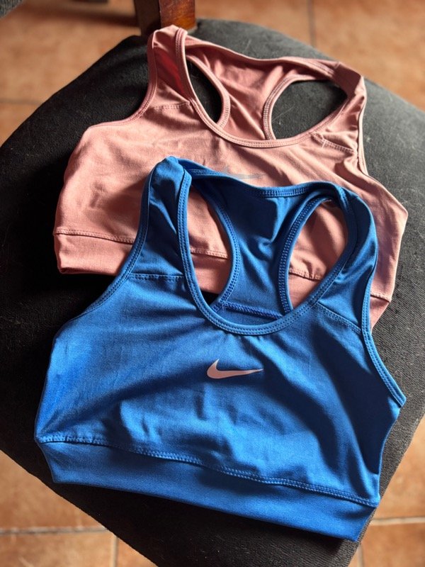 Producto - Top Nike 3 - 1