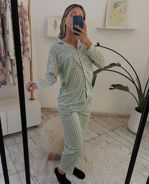 Producto - Pijama camisero verde manzana