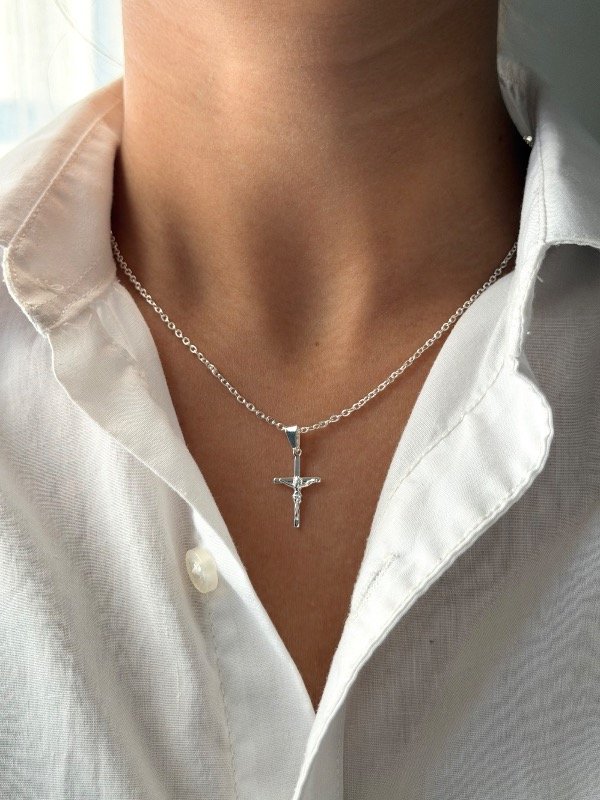 Producto - Collar crucifijo