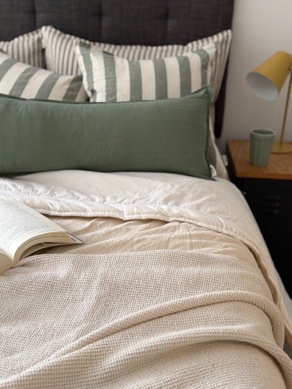 Producto - ACOLCHADO TUSOR LISO EXTRA TWIN (180X240)