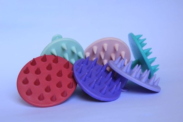 Producto - Masajeador capilar SCHER