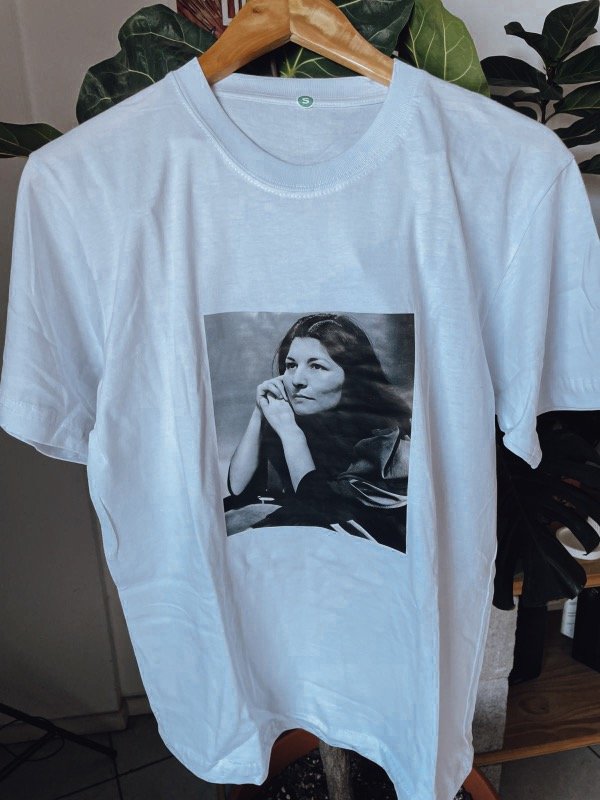 Producto - La negra remera