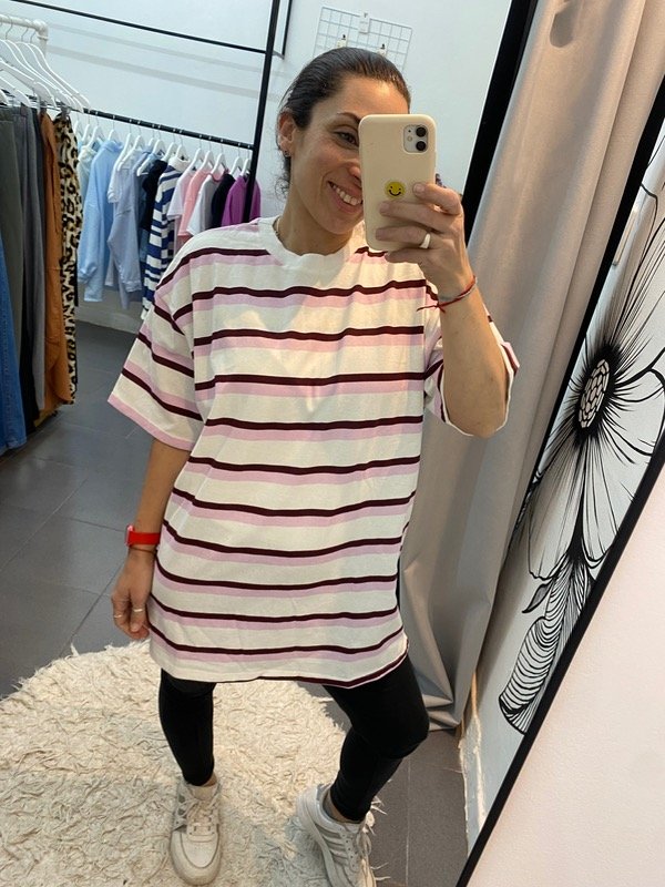 Producto - Remera rayada over