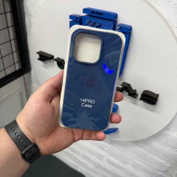 Producto - Silicone Case Azul Oscuro - iPhone 14 Pro