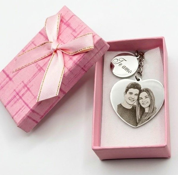 Producto - LLAVERO CORAZON CON MEDALLA ACERO FOTO GRABADO CON CAJA REGALO - 1