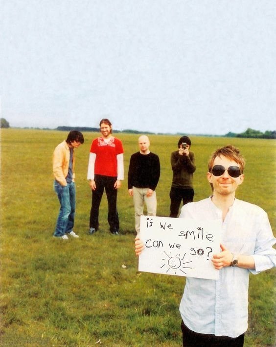 si sonreímos nos podemos ir (Radiohead)
