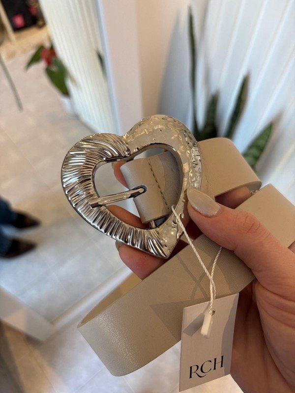 Producto - Cinto love (Crudo)