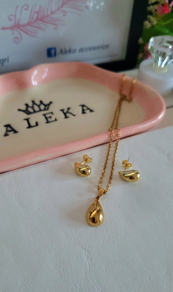 Producto - Conjunto gota de acero dorado - 1