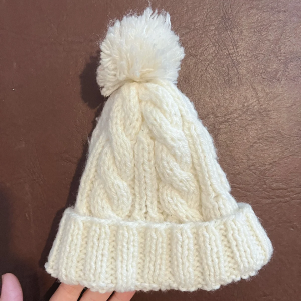 Producto - Gorrita Pompon Blanco