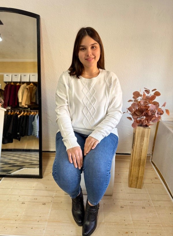 Producto - Sweater aplique piedras