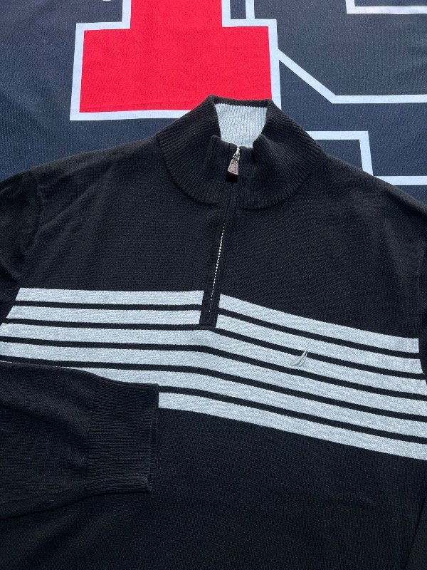 Producto - Sweater Náutica bicolor con cierre. Talle XL