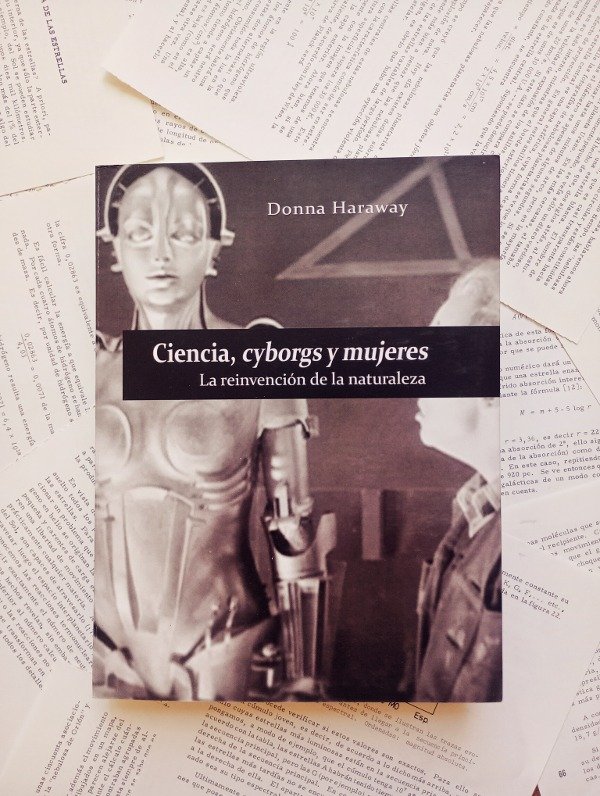 Producto - CIENCIA, CYBORGS Y MUJERES. La reinvención de la naturaleza de Donna Haraway