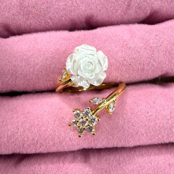 Producto - Anillo Bella Gold-Laminado en oro 18k regulable