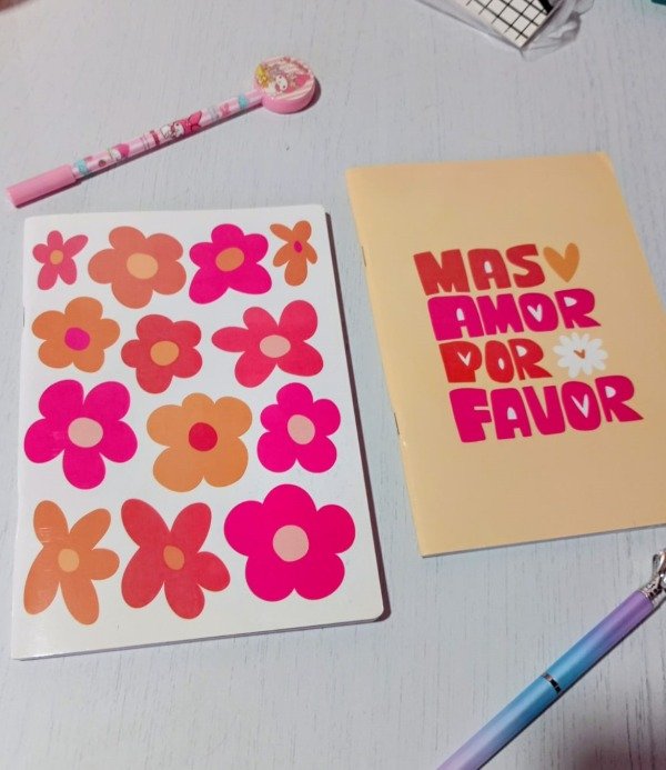 Producto - Libreta A5, hojas rayadas (Más modelos en stock)