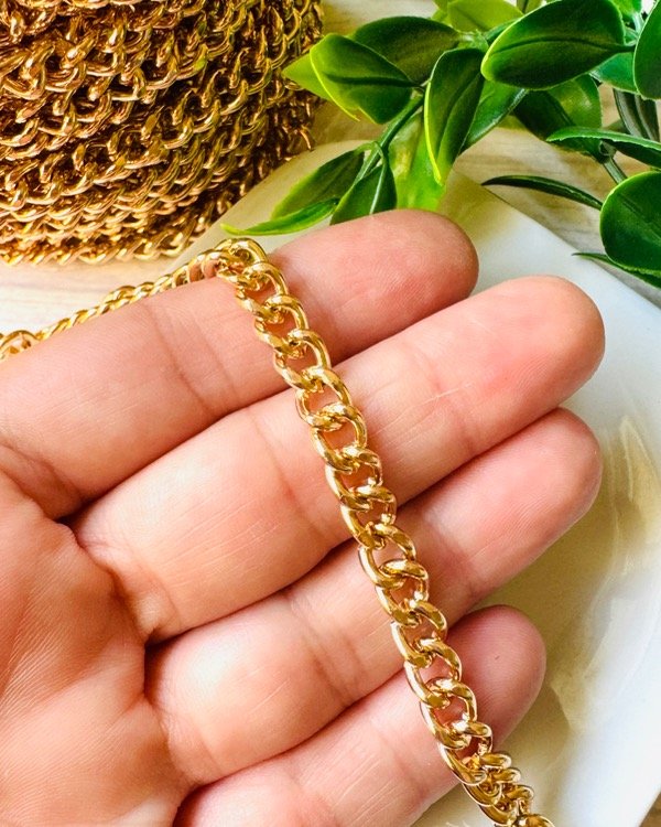 Producto - CADENA TORZADA REFORZADA ORO 6MM