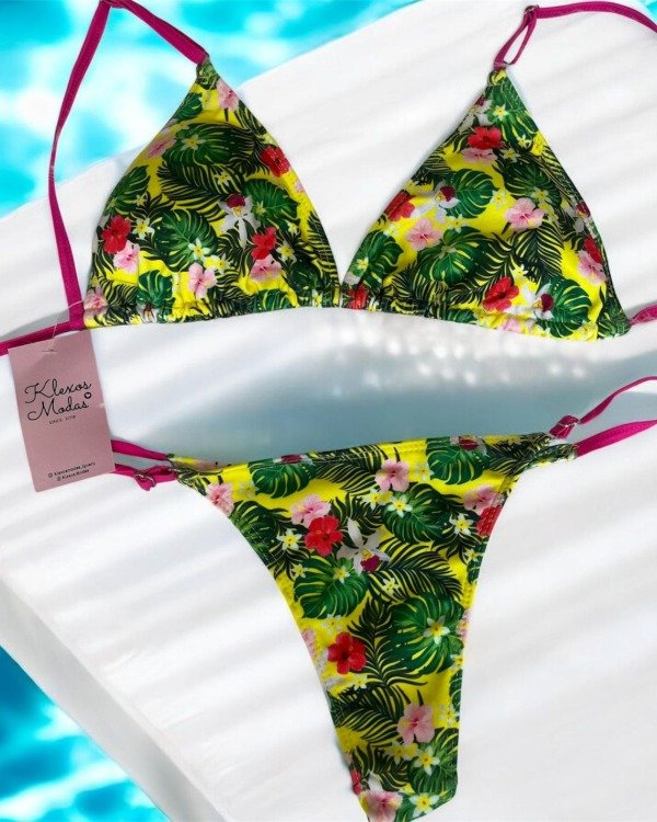 Producto - BIKINIS ESTAMPA FLORES VERDES