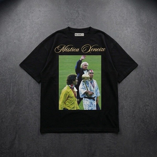 Producto - Remera Oversize "Eternos en Japón