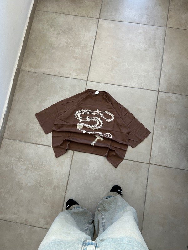 Producto - TSHIRT ROSARIO CHOCOLATE