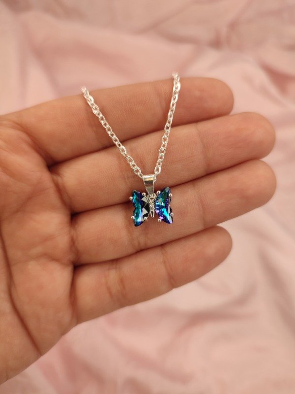 Producto - Collar acero blanco dije mariposita azul