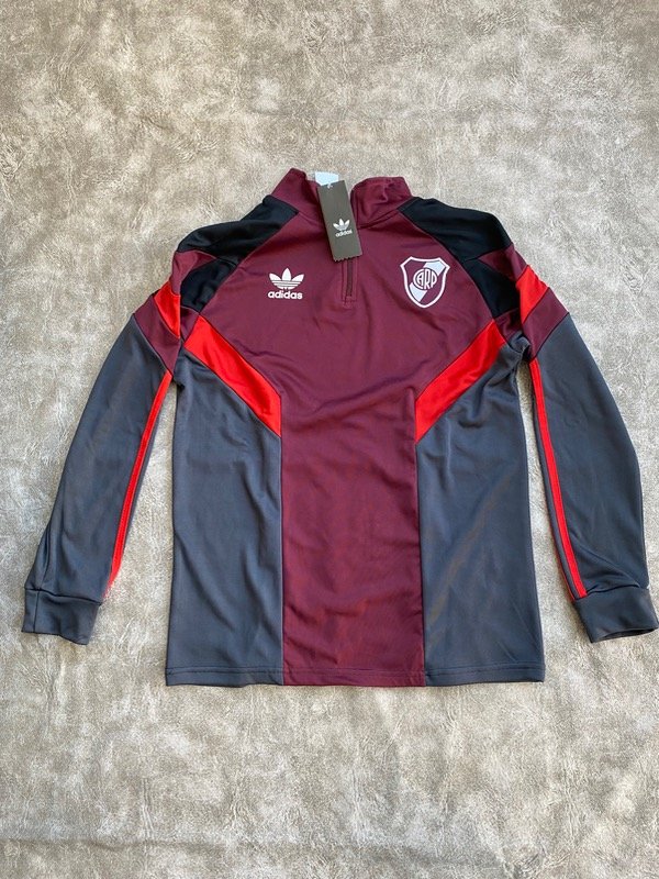Producto - BUZO MEDIO CIERRE RIVER