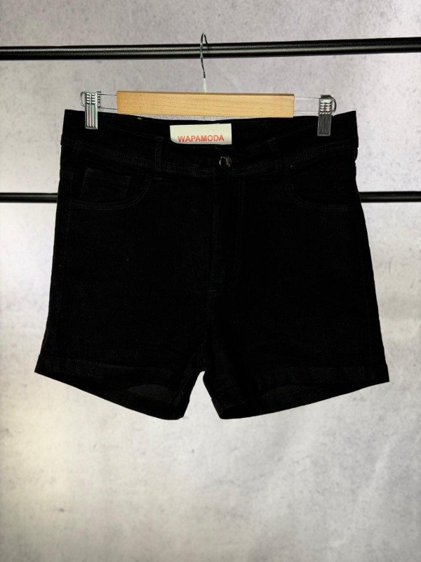 Producto - SHORT CUSCO NEGRO ELASTIZADO
