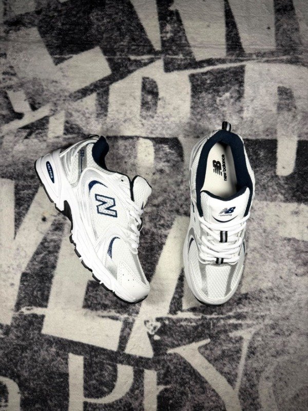 Producto - 530 "white and black" - 0