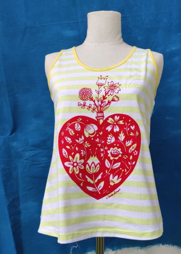 Producto - Musculosa corazón talle M
