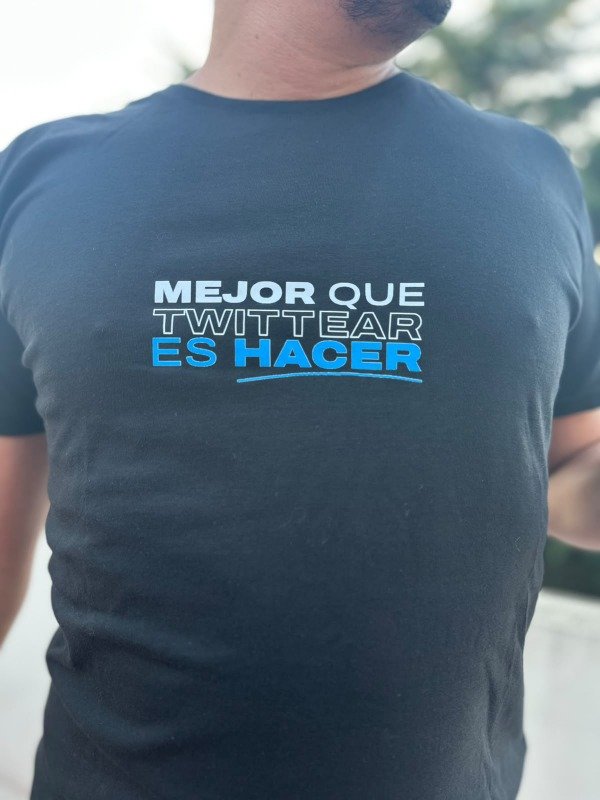 Producto - Mejor que twittear es HACER - 1