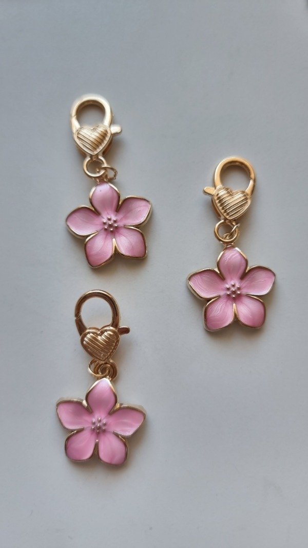 Producto - Mosquetón Flor 5