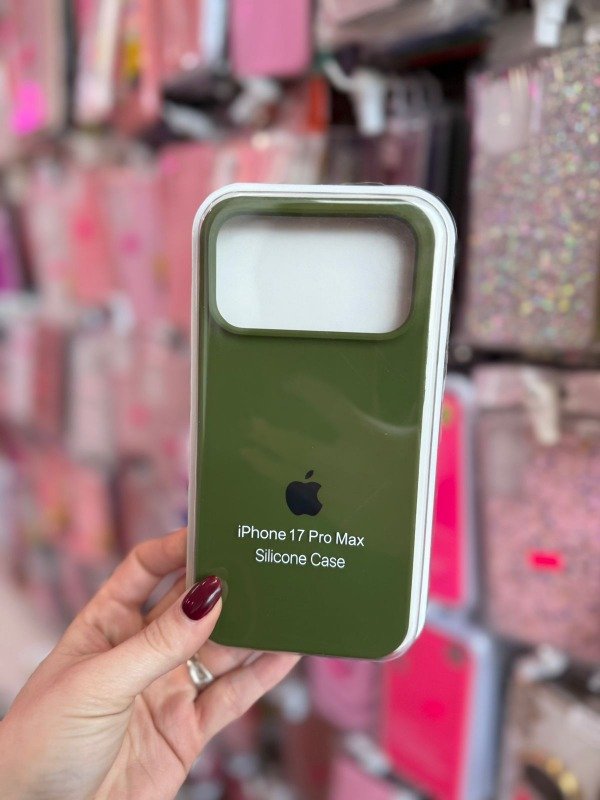 Producto - Silicone case Iphone 17 pro max verde pino