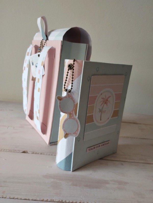 Producto - Taller Mini Álbum.con mochila Check in