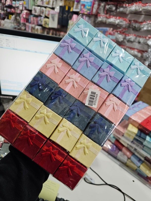 Producto - caja para anillos 4x4x3