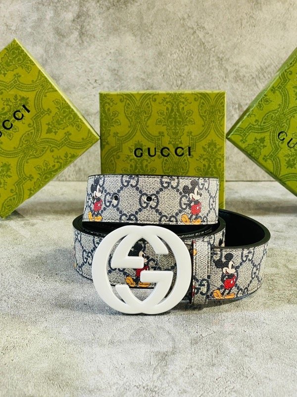 Producto - Cinto GG Mickey hebilla blanca